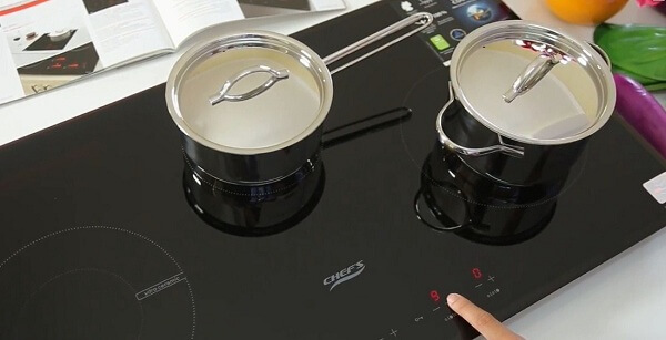 Bep-tich-hop-nhieu-tinh-nang-an-toan