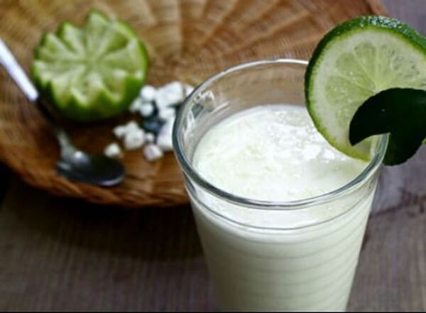 Bot-san-pha-voi-nuoc-khong-co-can-ban-hoa-tan-het-bot-thi-do-la-loai-chuan