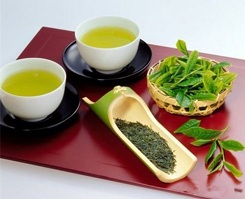 Khang dinh thuong hieu che Viet tren truong quoc te