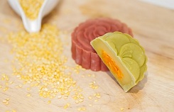 Những lưu ý trong sử dụng và bảo quản bánh trung thu