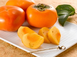 Bỏ túi kinh nghiệm chọn hồng giòn an toàn