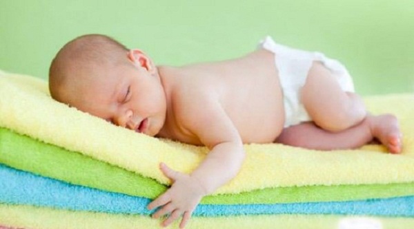 Chăm sóc sức khỏe cho bé Chăm sóc sức khỏe cho bé