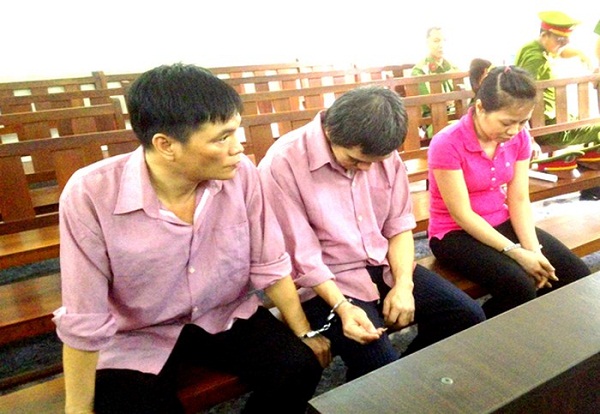 Đối mặt với mức án 5 năm tù khi buôn bán hàng giả hàng nhái