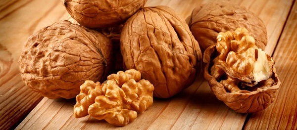 Quả óc chó thật giả Quả óc chó thật giả