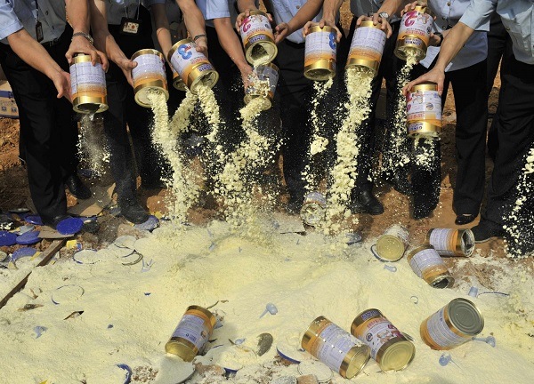 tinh-trang-sua-bot-gia-tran-lan-tren-thi-truong