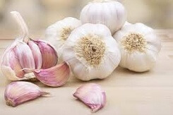 Những cảnh báo gây nguy cơ ung thư từ tỏi Trung Quốc